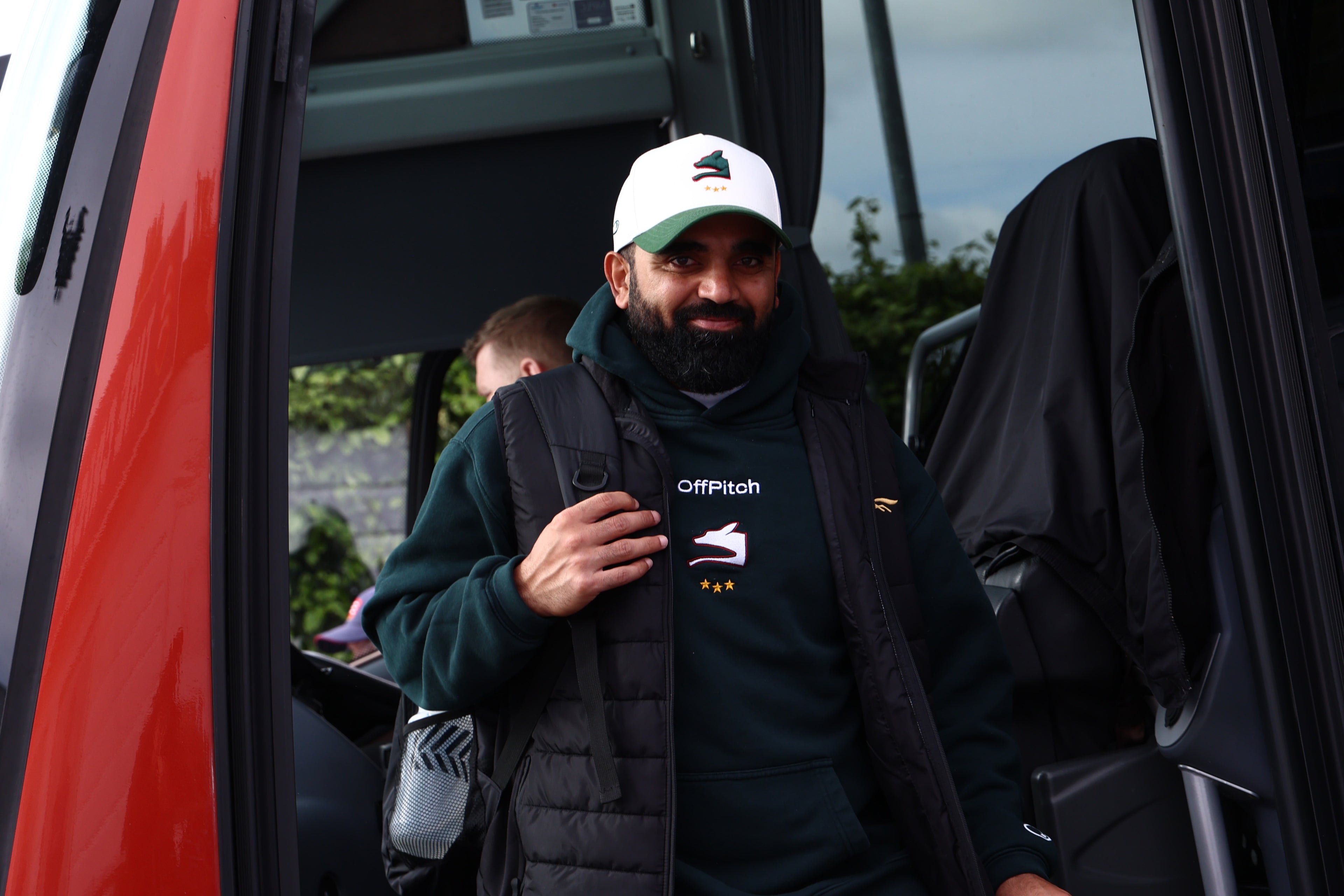 PRE-ORDER Leicestershire County Cricket Club x OffPitch Men's Hoodie - Bottle Green