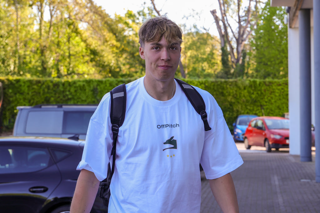 PRE-ORDER Leicestershire County Cricket Club x OffPitch Men's Oversized T-Shirt - White